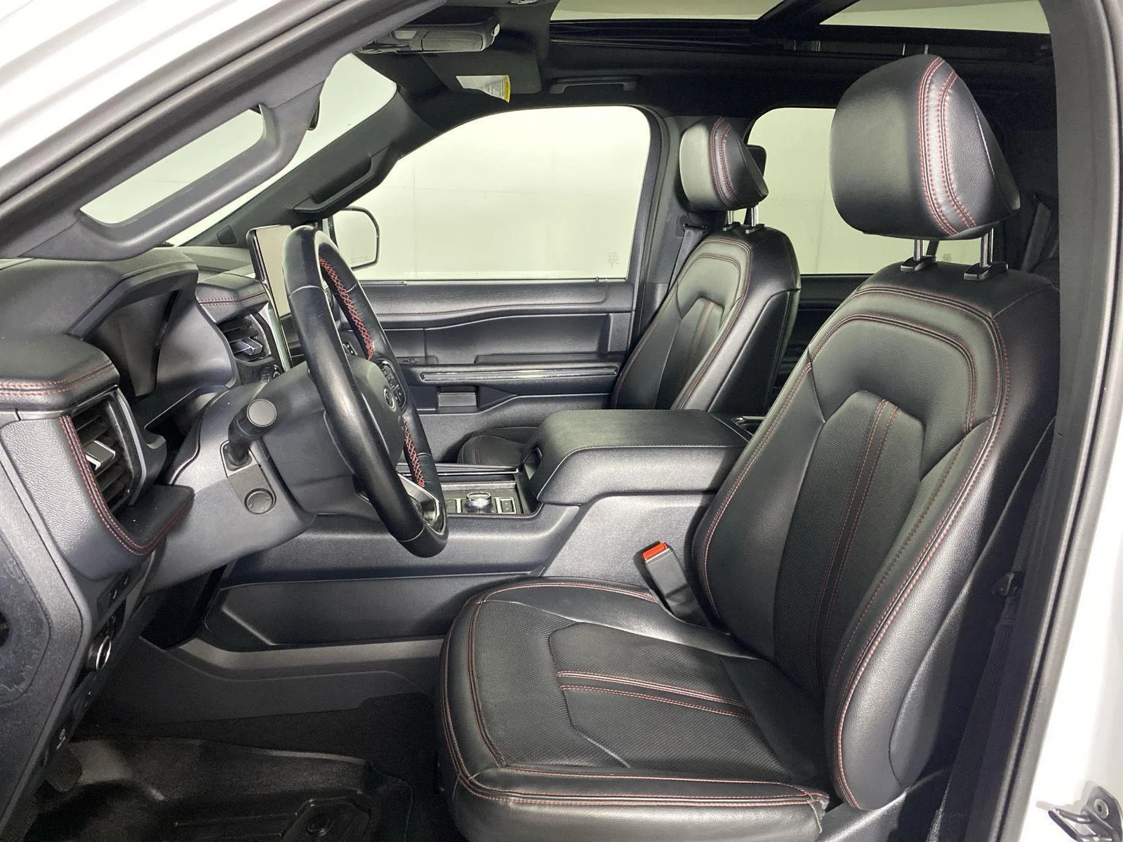 Used 2024 Oxford White Ford Limited image 20