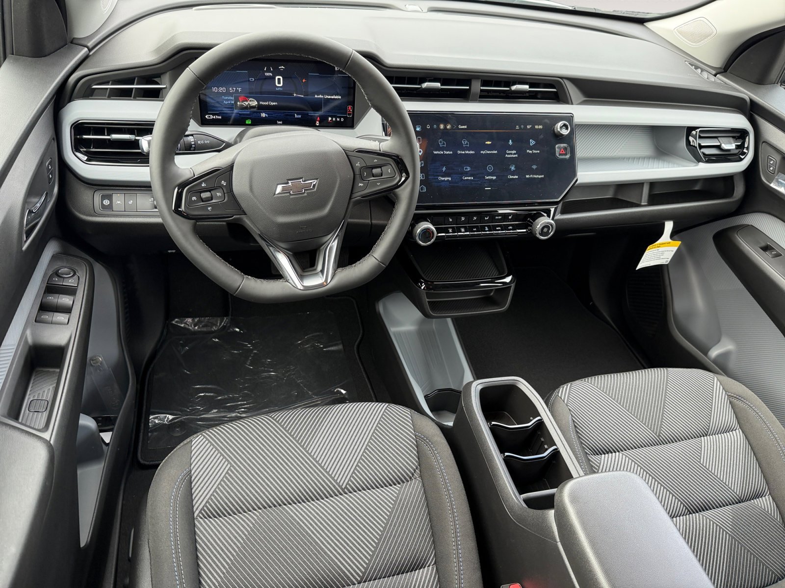 New 2027 Summit White Chevrolet LT image 15