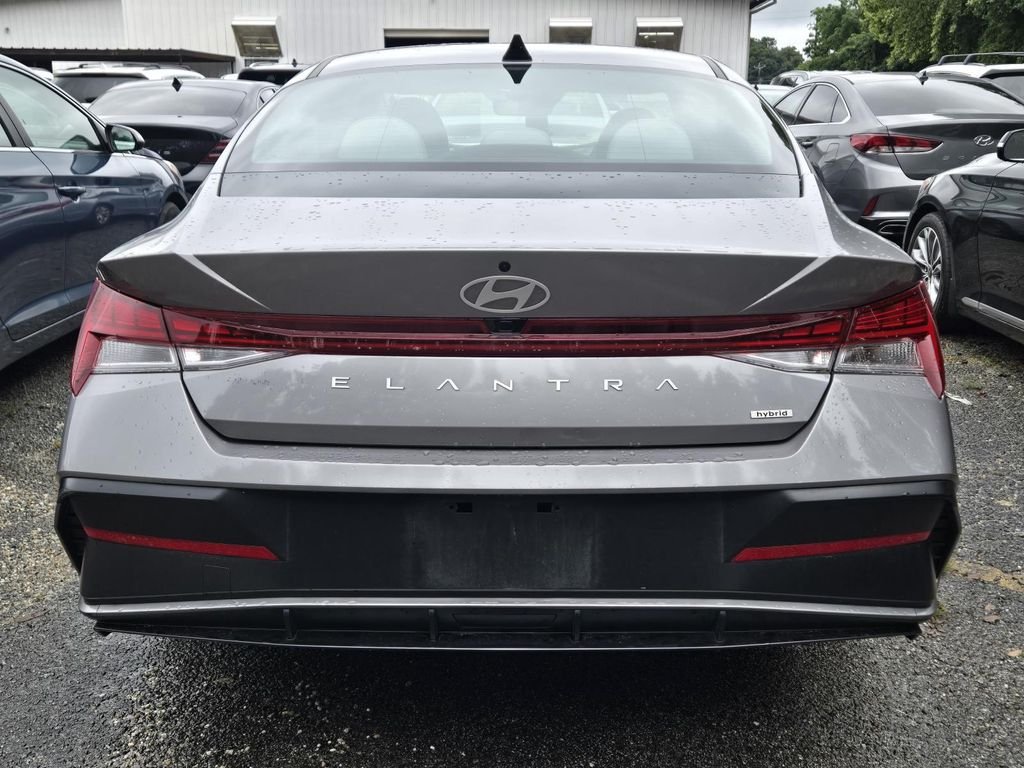 Used 2025 Silver Hyundai Limited image 3