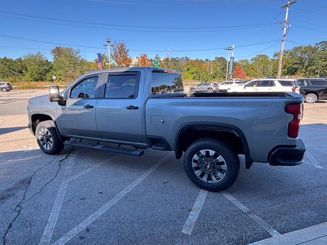 2024 Chevrolet Silverado 2500HD Custom - Photo 9