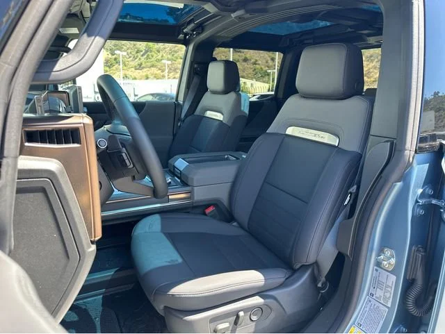 2024 GMC HUMMER EV 3X - Photo 8