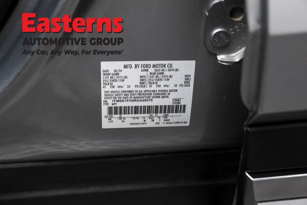 Used 2024 Silver Ford Limited image 36