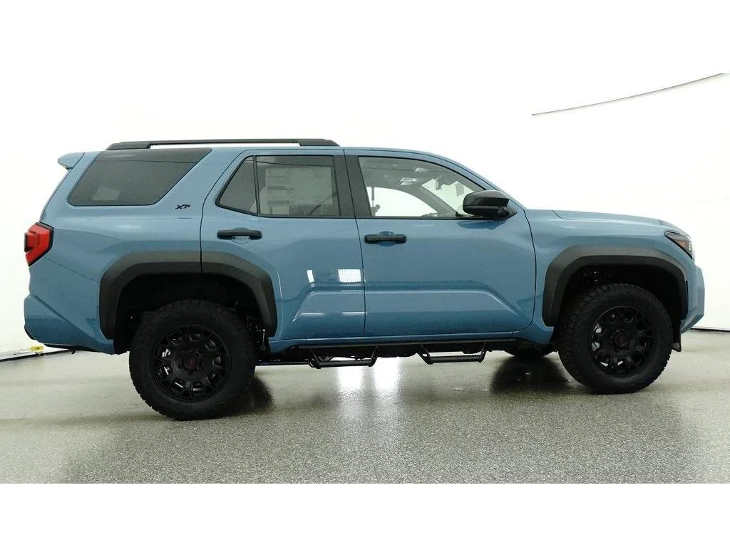 New 2026 Blue Toyota SR5 image 34