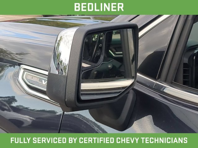 Used 2025 Silver GMC SLT image 18