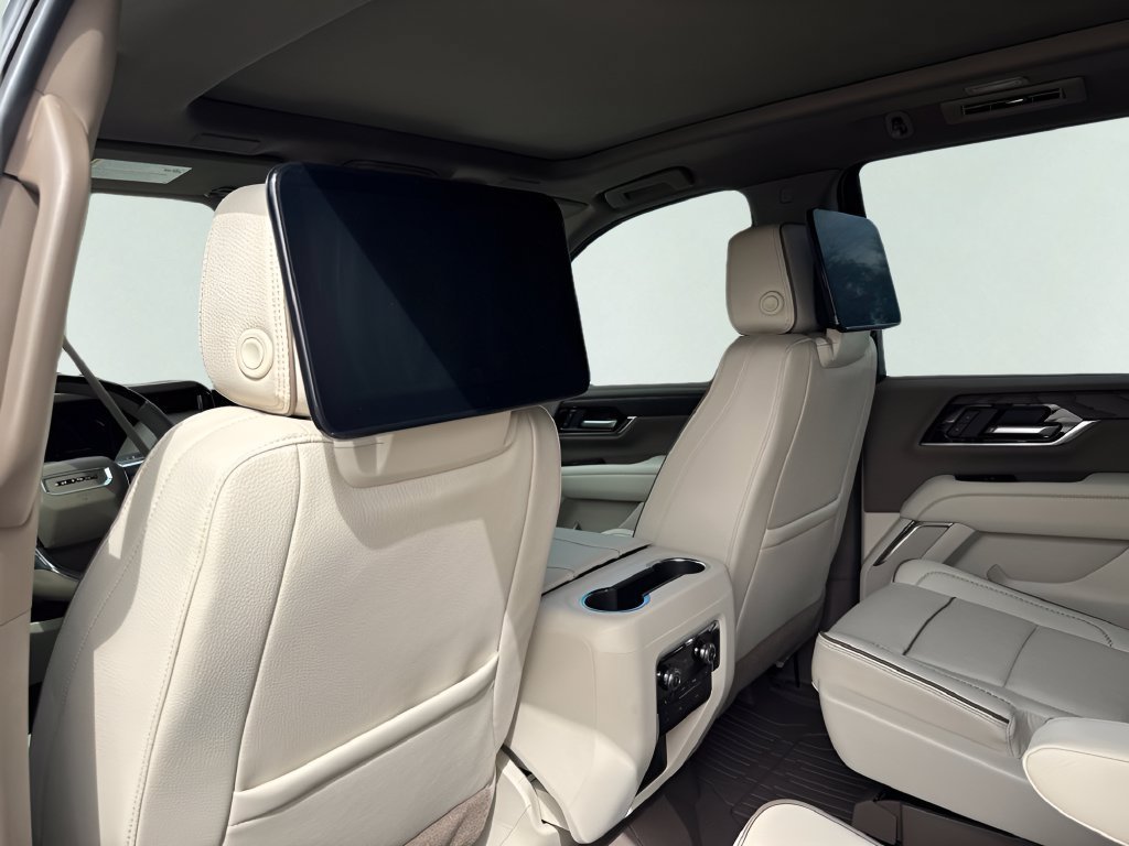 2026 GMC Yukon Denali - Photo 22