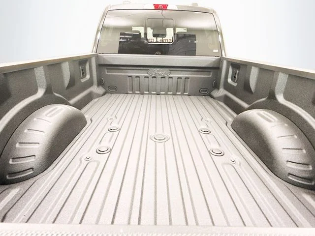 New 2026 Agate Black Metallic Ford F-350® Lariat® image 27