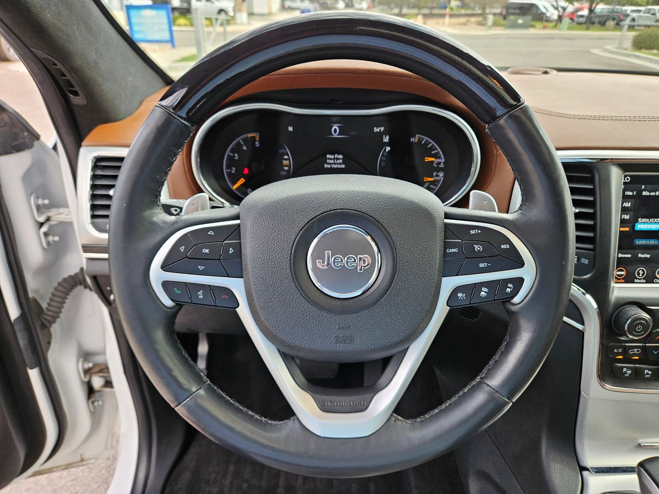 Used 2018 Ivory 3-Coat Jeep Summit image 17