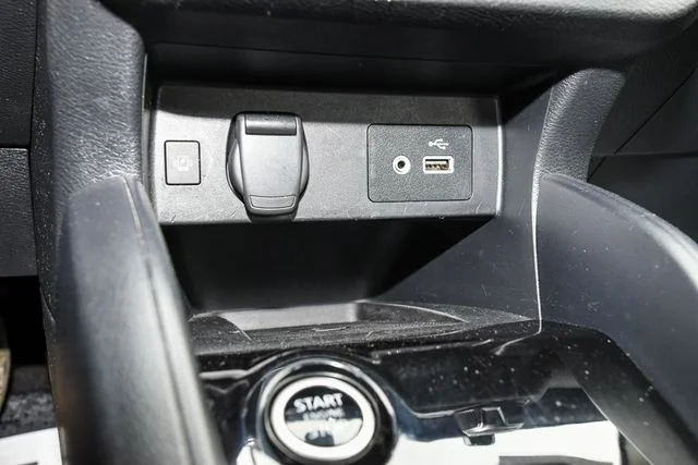 Used 2024 Blue Nissan 1.6 SV image 31