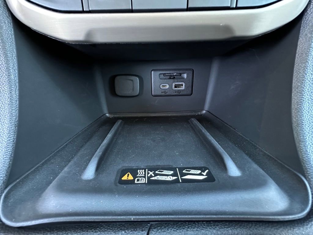 Used 2023 Ebony Twilight Metallic GMC Denali image 37