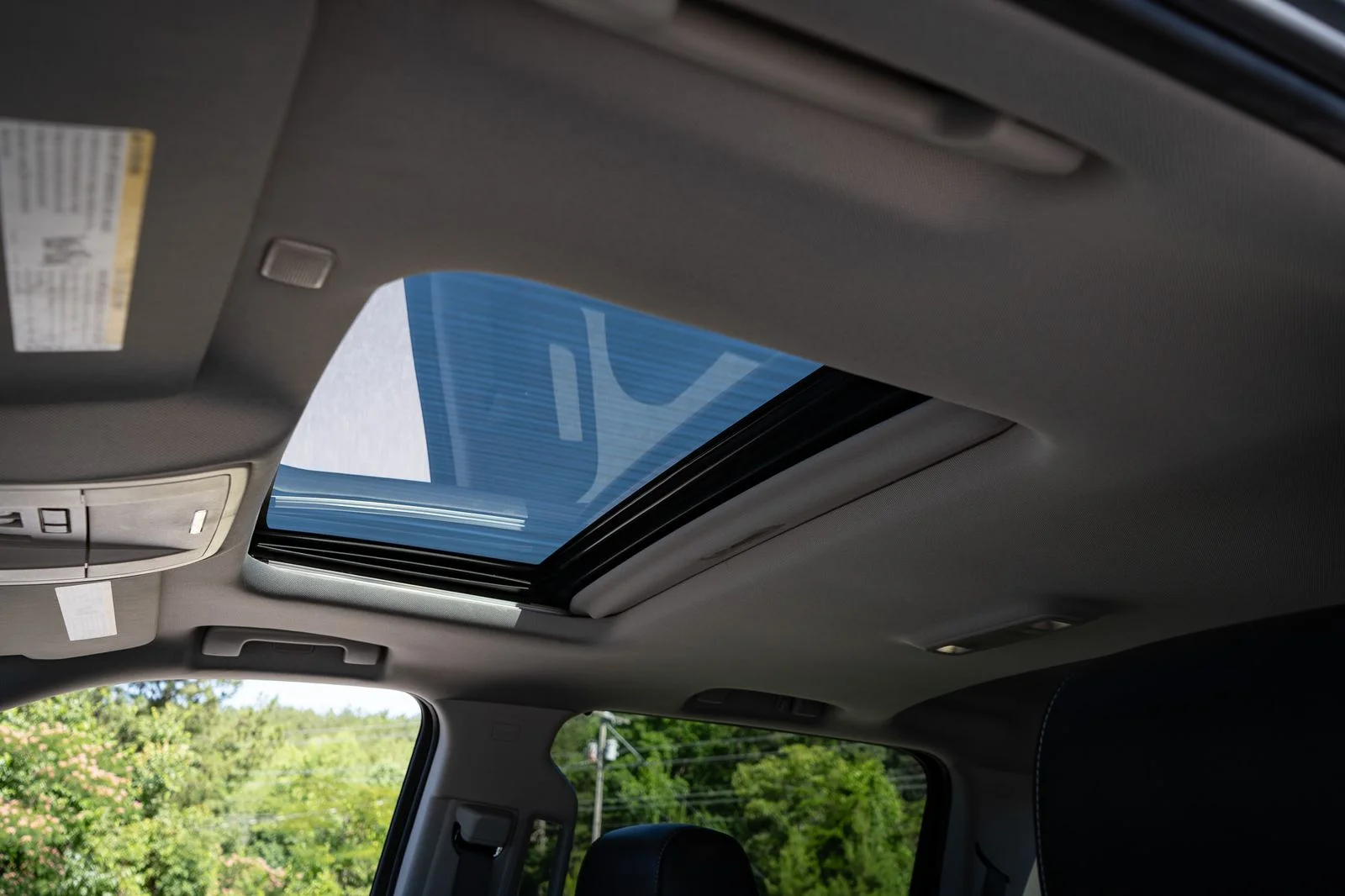 Used 2018 Gray Chevrolet LTZ image 15