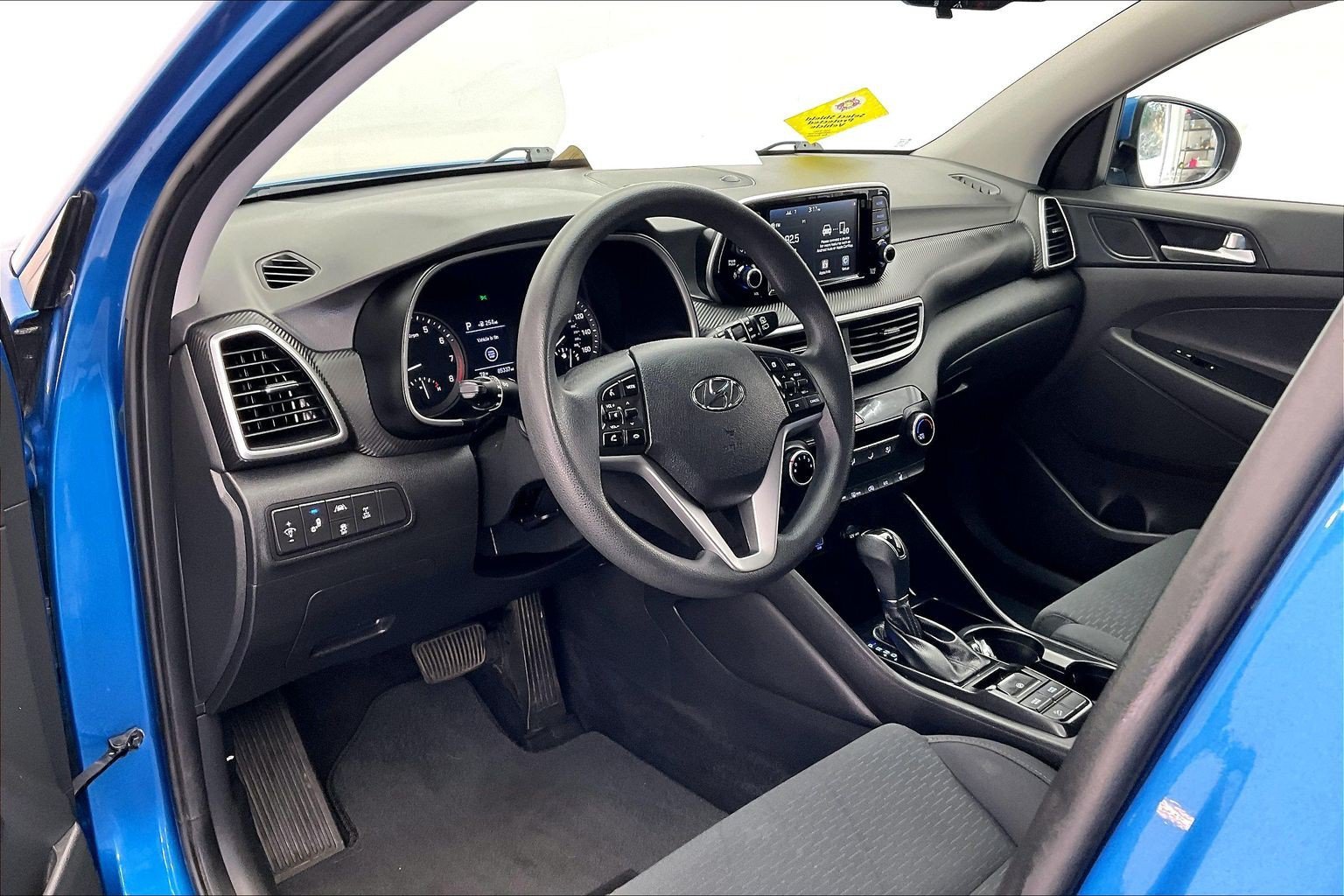 Used 2020 Aqua Blue Hyundai Value image 14