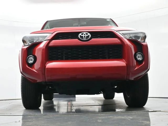 Used 2019 Barcelona Red Met Toyota SR5 image 24