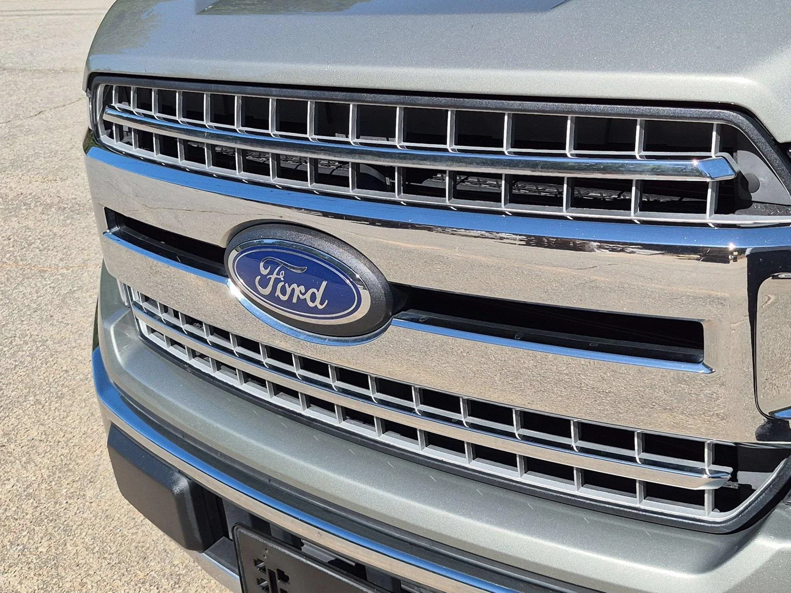 Used 2020  Ford XLT image 13