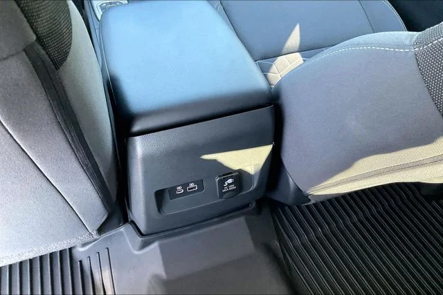 Certified Used 2026 White Nissan SV image 32
