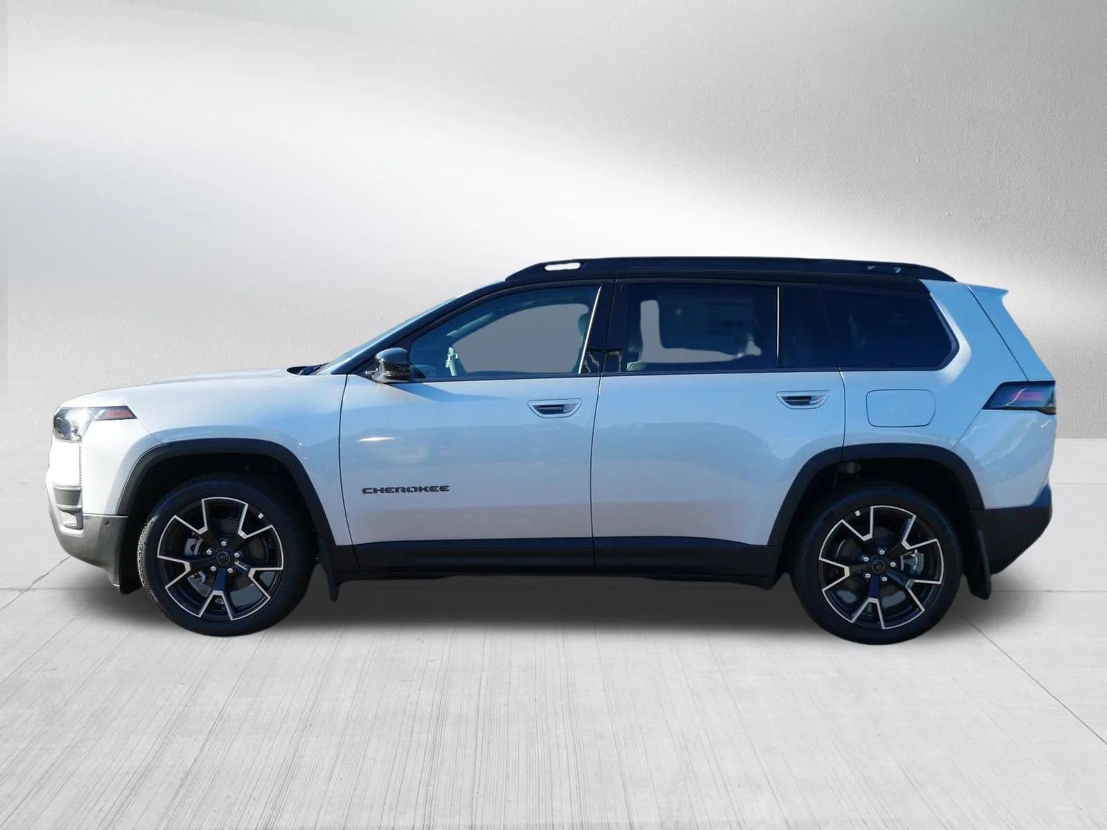New 2026 Silver Zynith Clear-Coat Exterior Paint Jeep Overland image 4