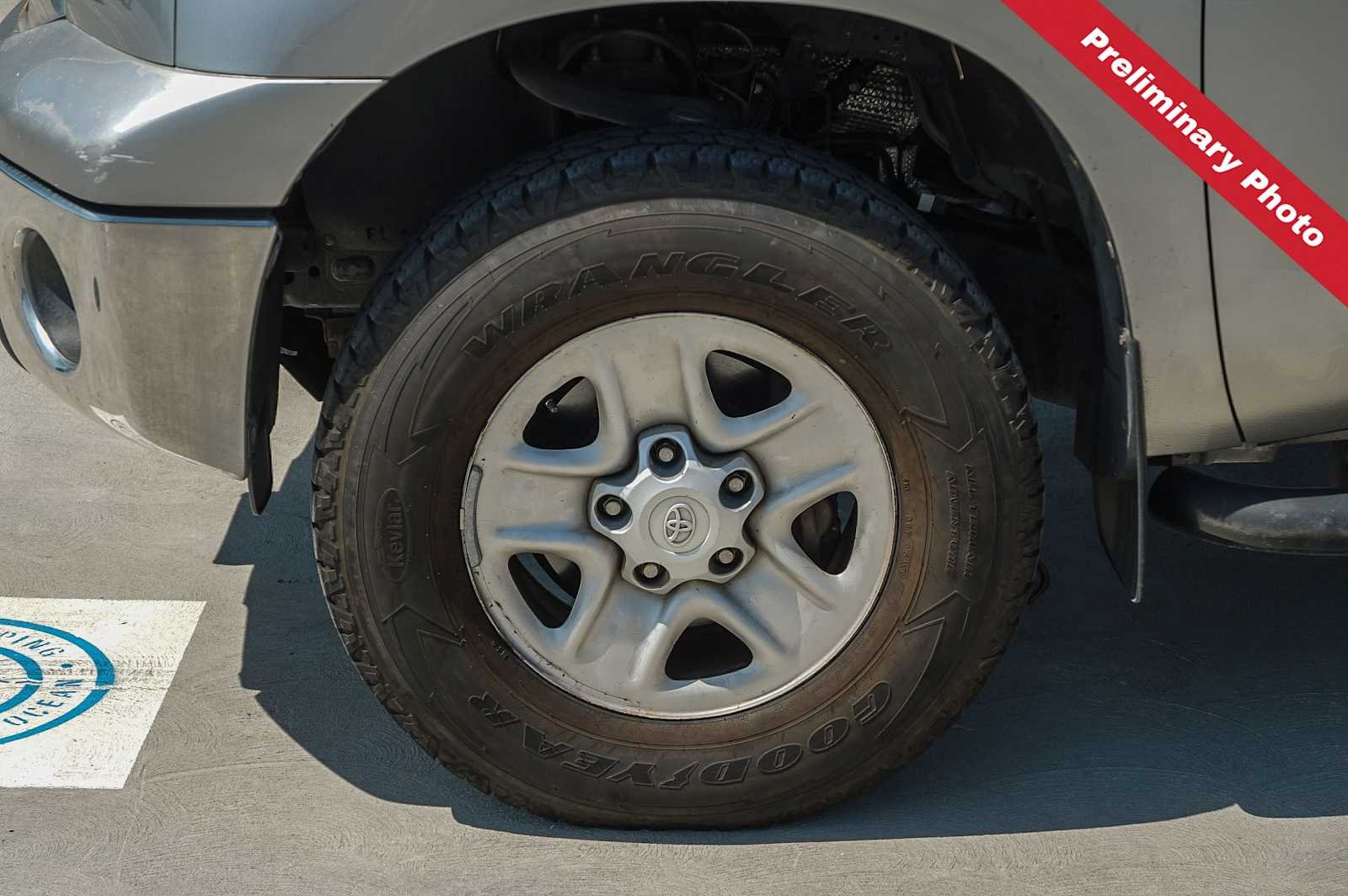 Used 2012 Silver Sky Metallic Toyota  image 12