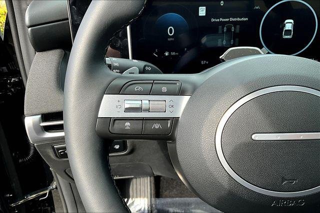 New 2025 Black Hyundai Limited image 17