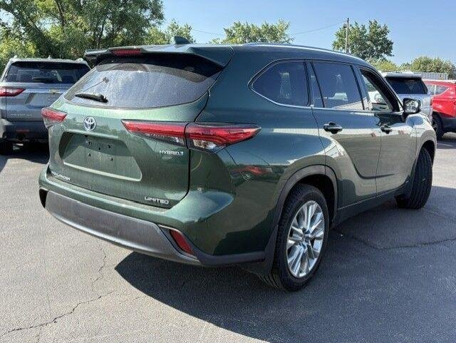 Used 2023 Cypress Toyota Limited image 14