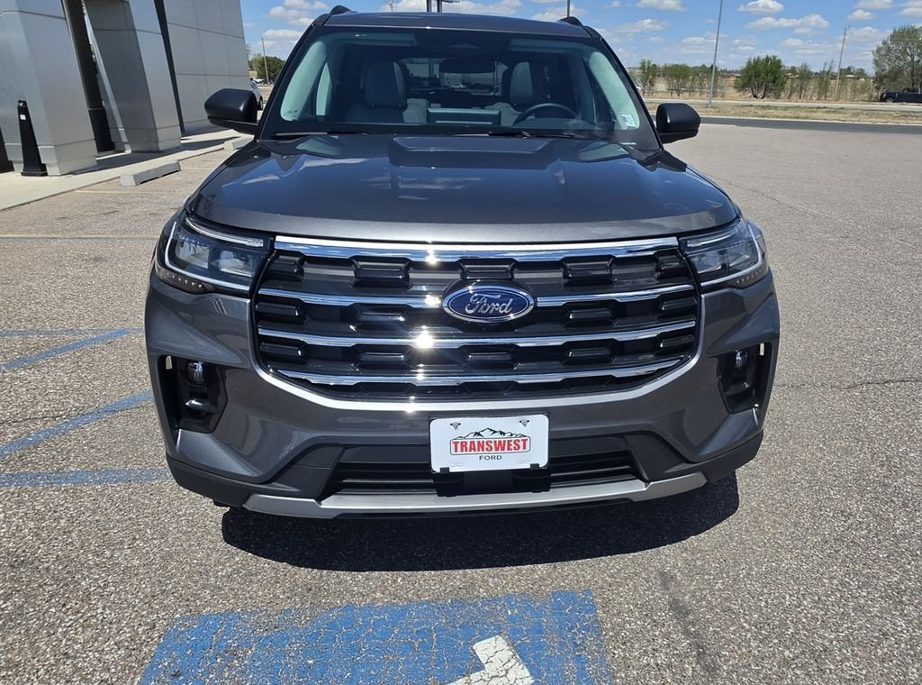 New 2026 Carbonized Gray Metallic Ford Active image 3