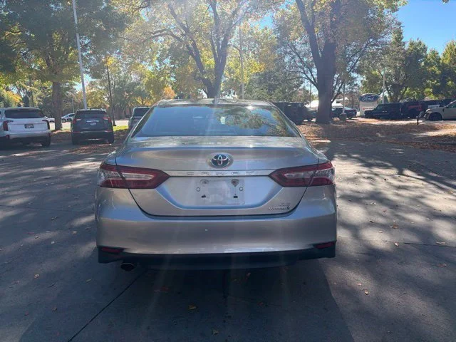 Used 2020 Blue Toyota Hybrid XLE image 4