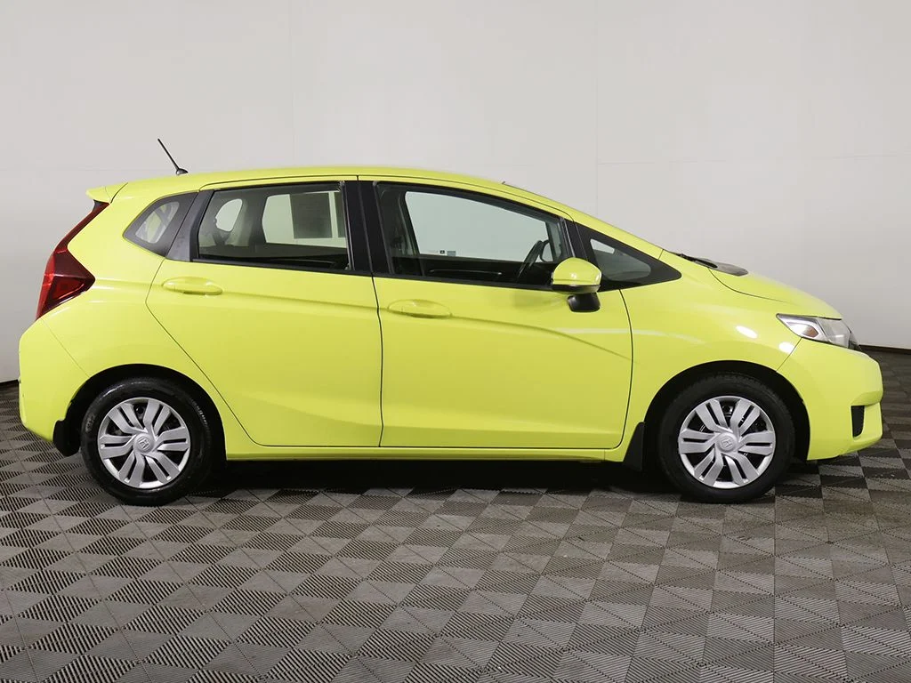 Used 2016 Mystic Yellow Pearl Honda LX image 15