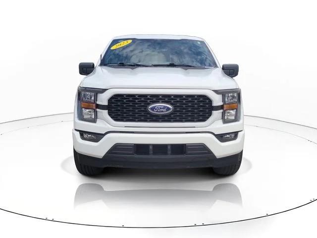 Used 2023 White Ford XL image 2