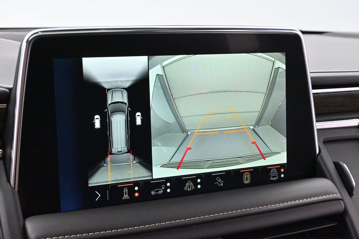 Used 2024 Summit White Chevrolet Premier image 24