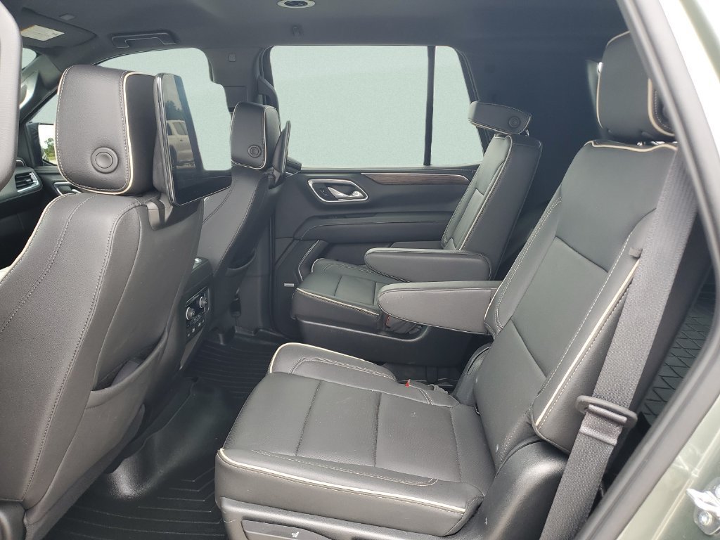 Used 2023 SILVER SAGE METALLIC Chevrolet Premier image 10