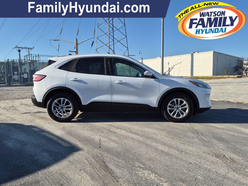 Used 2020 Ford Escape SE with VIN 1FMCU9G69LUC01601 for sale in Tinley Park, IL