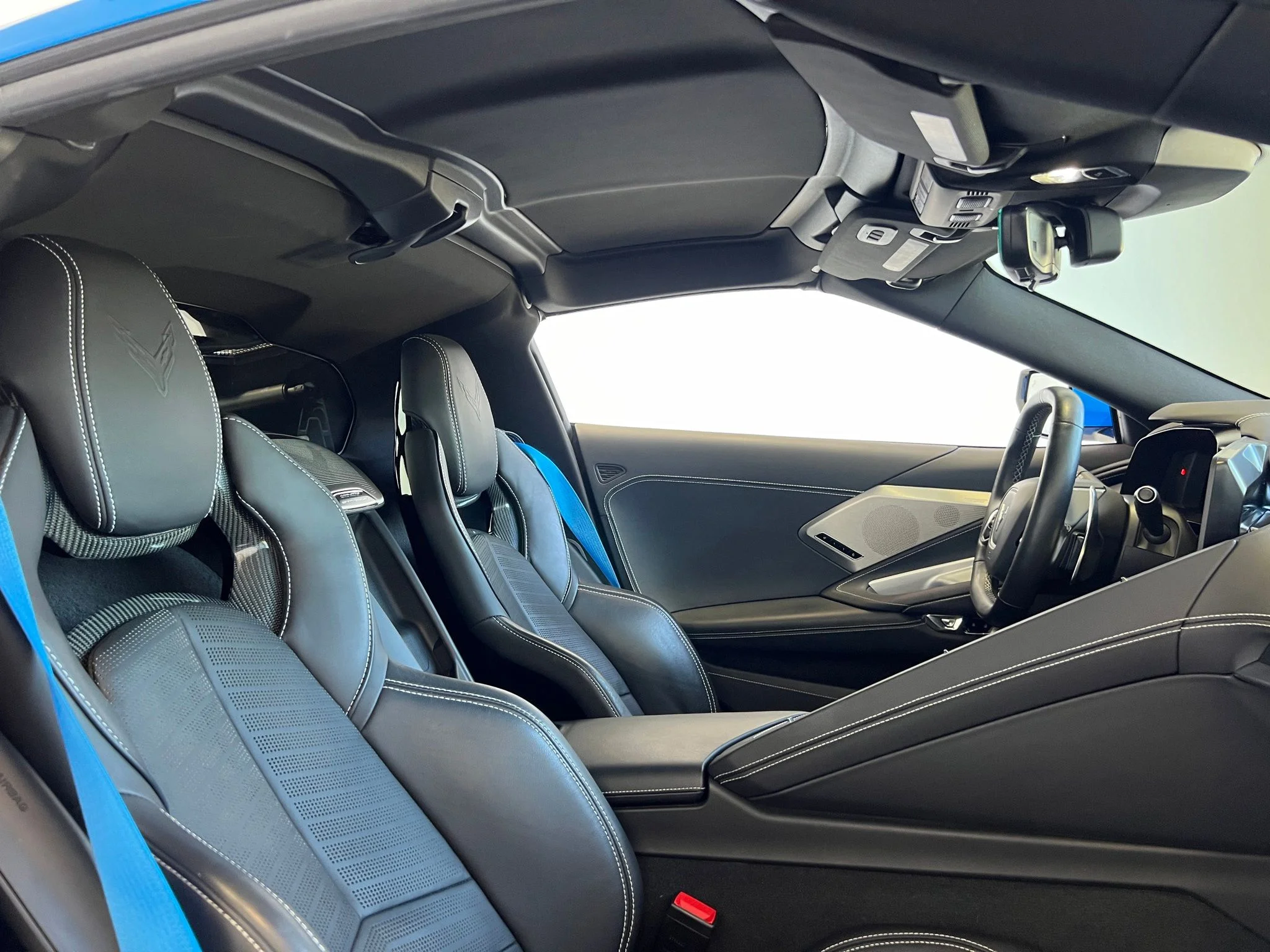 Used 2021 Blue Chevrolet Stingray image 17