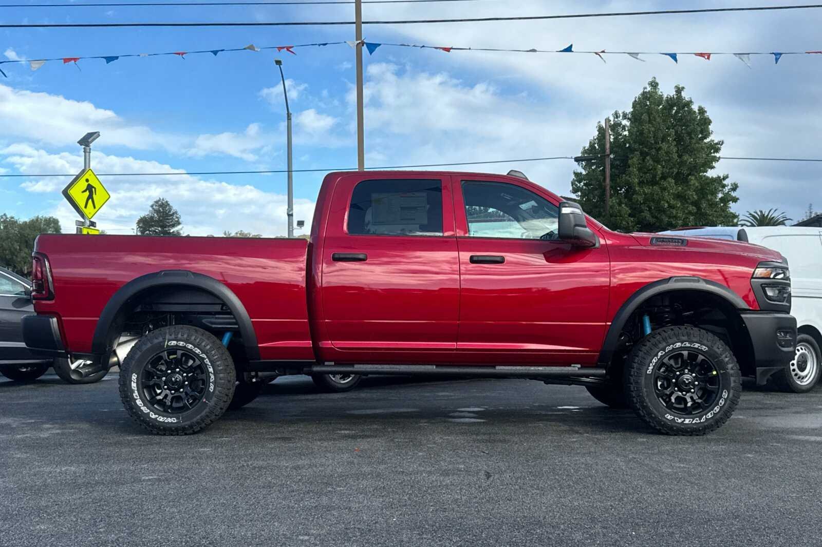 New 2026 Molten Red Pearl-Coat Exterior Paint RAM TRADESMAN image 3