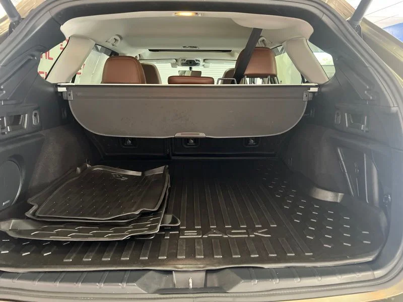 Used 2022 Brown Subaru Touring XT image 8
