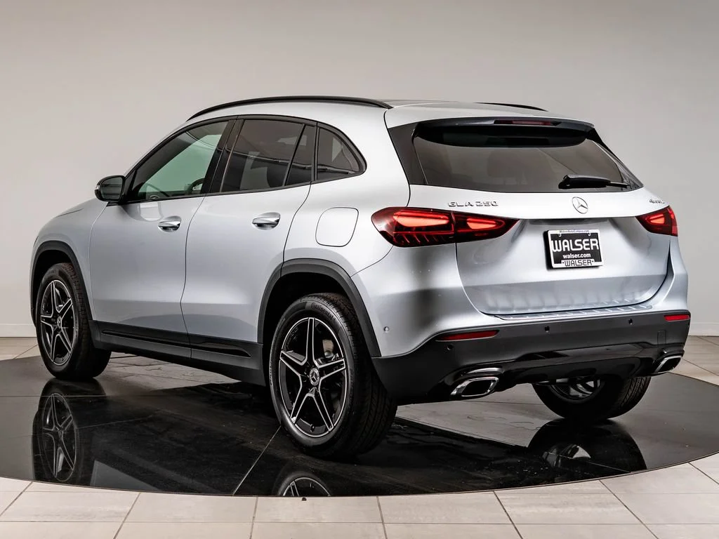 New 2026 Cirrus Silver Metallic Mercedes-Benz GLA 250 image 6