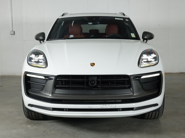 2026 Porsche Macan T