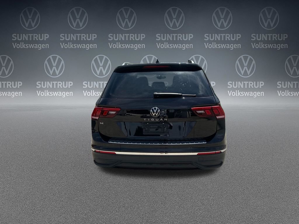 Used 2023 Black Volkswagen 2.0T SE image 36