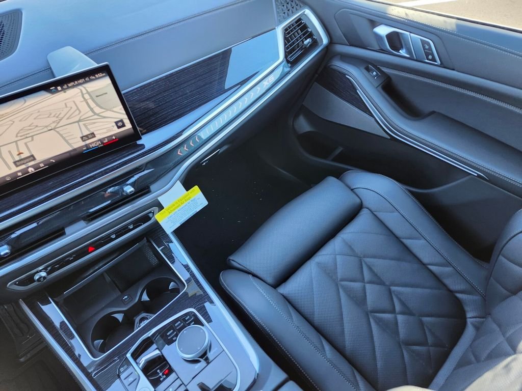 Used 2026 Gray BMW xDrive40i image 13