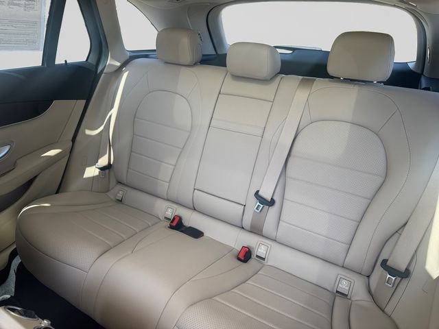 2022 Mercedes-Benz GLC GLC300 - Photo 13
