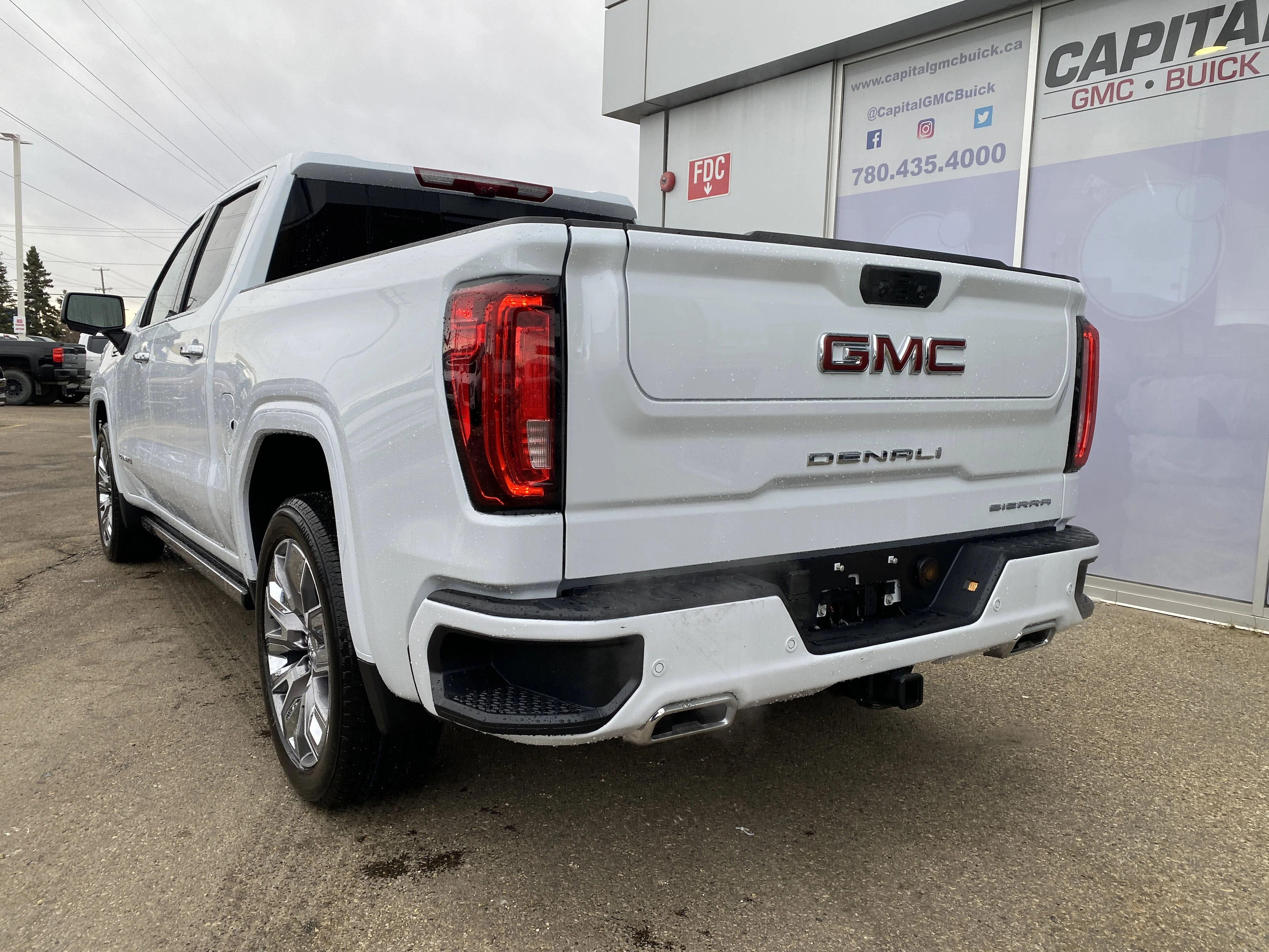 New 2026 GLACIER WHITE TRICOAT GMC Denali image 4