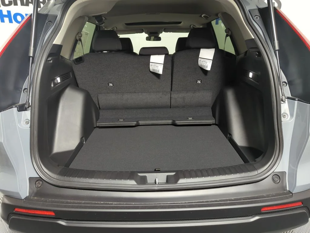 New 2026 Urban Gray Pearl Honda EX image 10