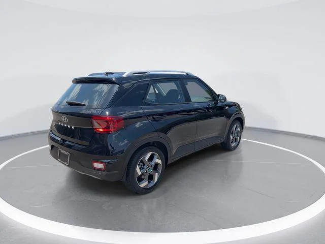 New 2026 Black Hyundai SEL image 8