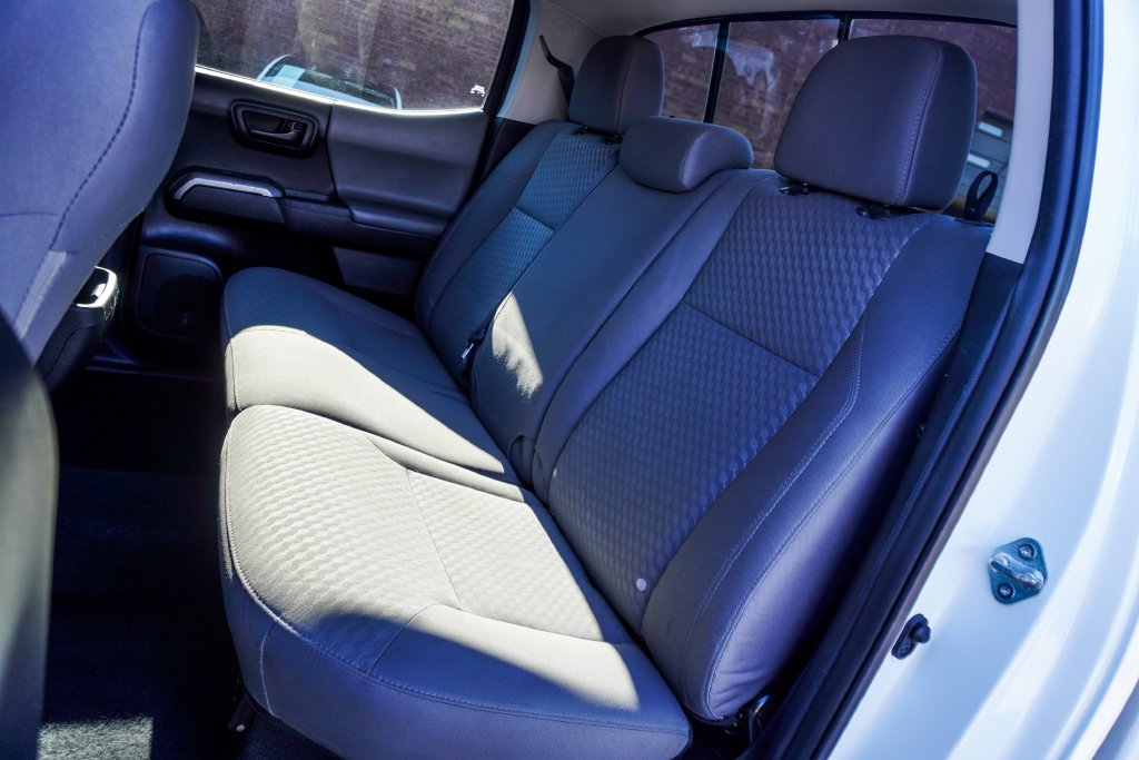 Used 2022 White Toyota SR5 image 8