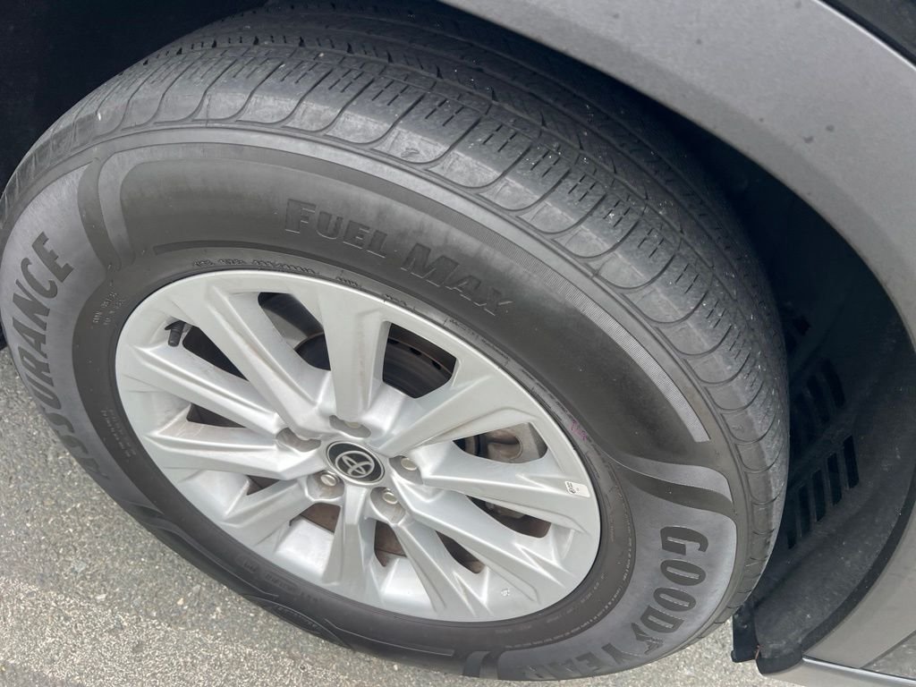 Used 2025 Black Toyota XLE image 10