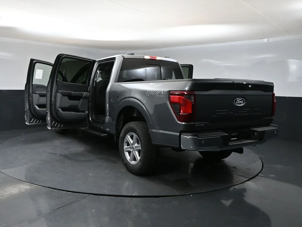 New 2026 Gray Ford XLT image 42