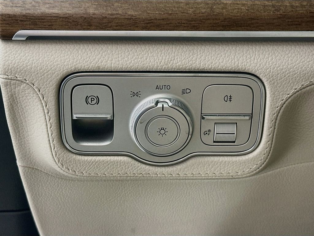 Certified Used 2024 White Mercedes-Benz GLS 450 image 10