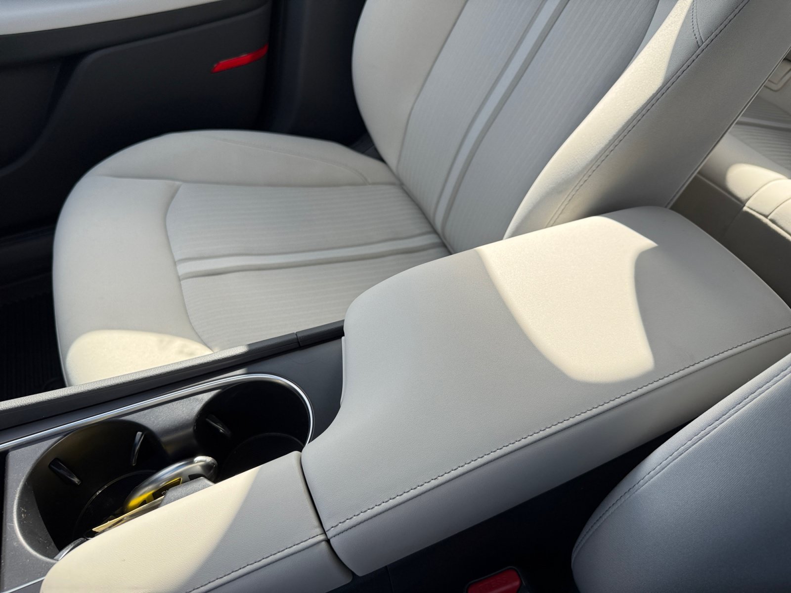 Certified Used 2025 Gray Hyundai SEL Convenience image 14