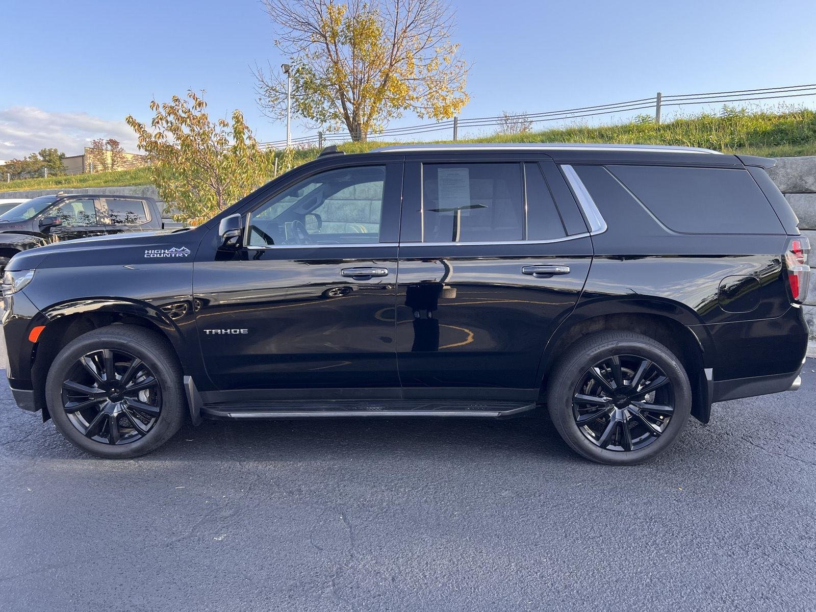 Used 2023 Black Chevrolet High Country image 5