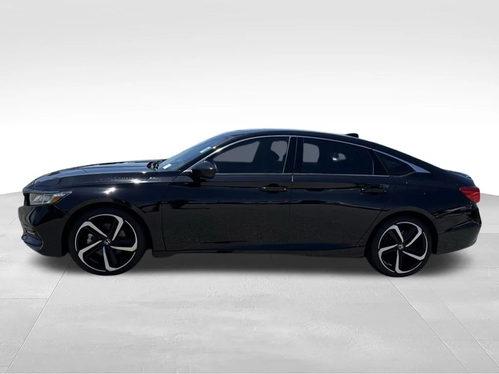 Used 2018 Black Honda Sport image 2
