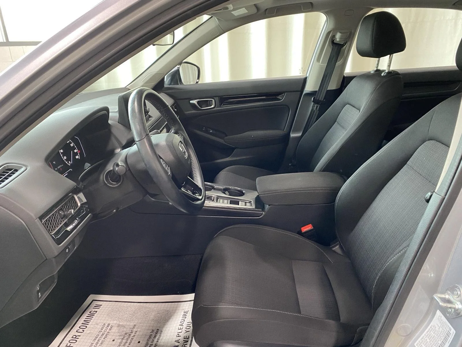 Used 2024 Lunar Silver Metallic Honda EX image 5