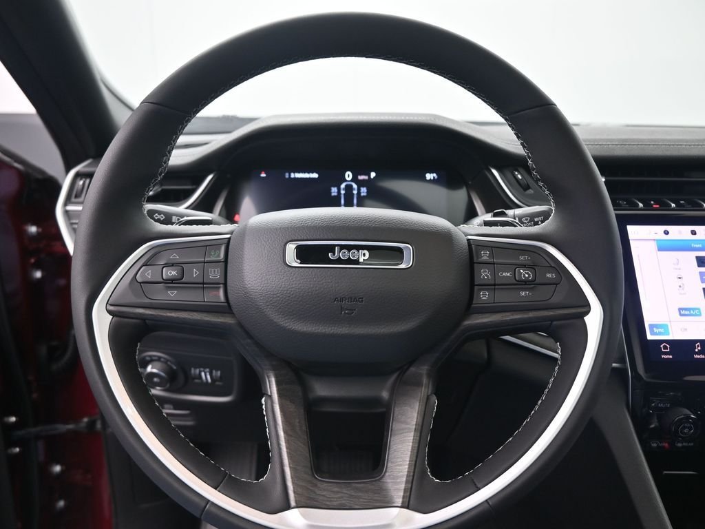 2025 Jeep Grand Cherokee L Limited - Photo 2