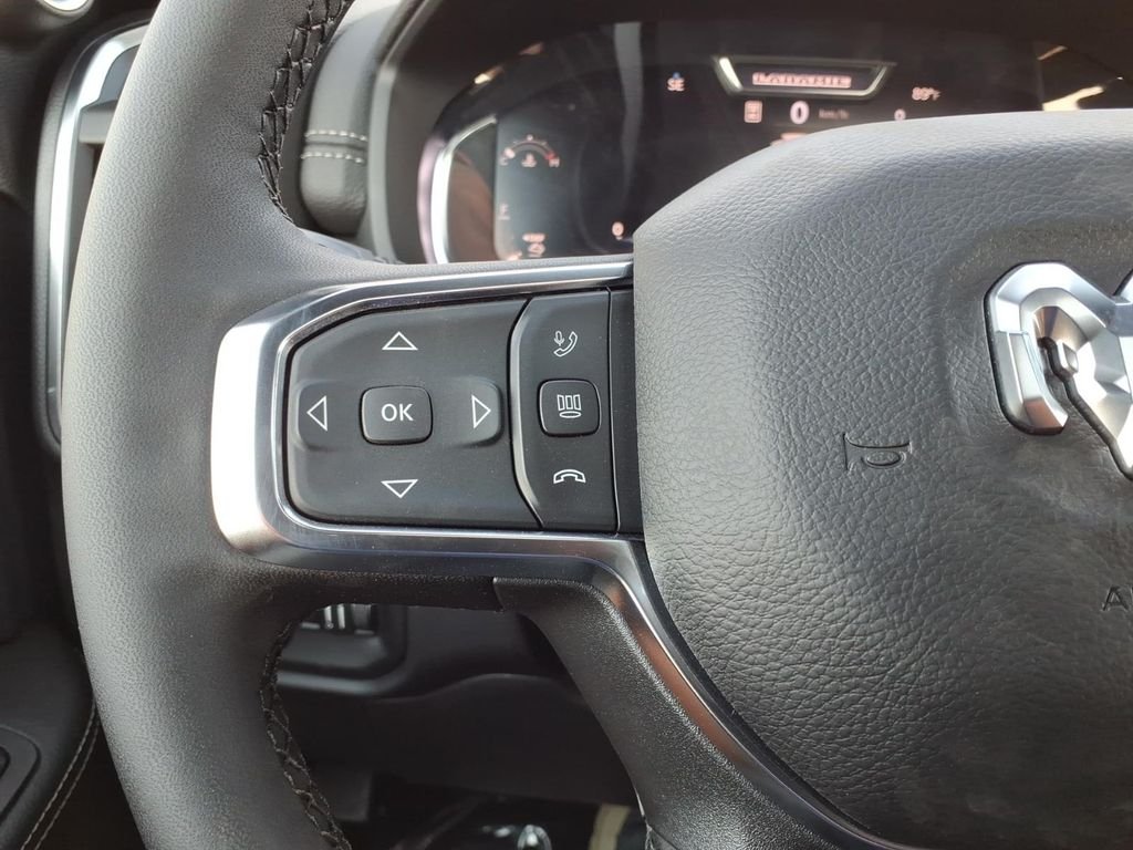 New 2027 Diamond Black Crystal Pearlcoat RAM Laramie image 19